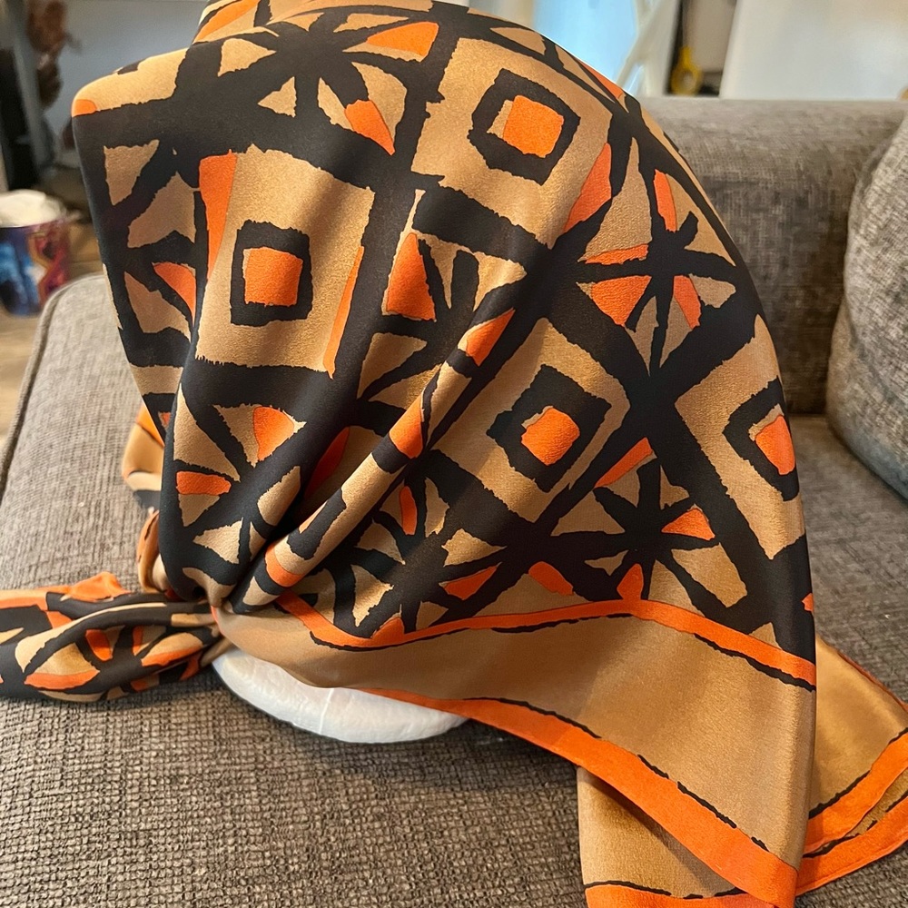 Jumbo  Givenchy silk scarf nwt  34x36”